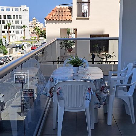 Albert'S Apartment St Lazarus 402 B - First Floor Larnaca Ngoại thất bức ảnh