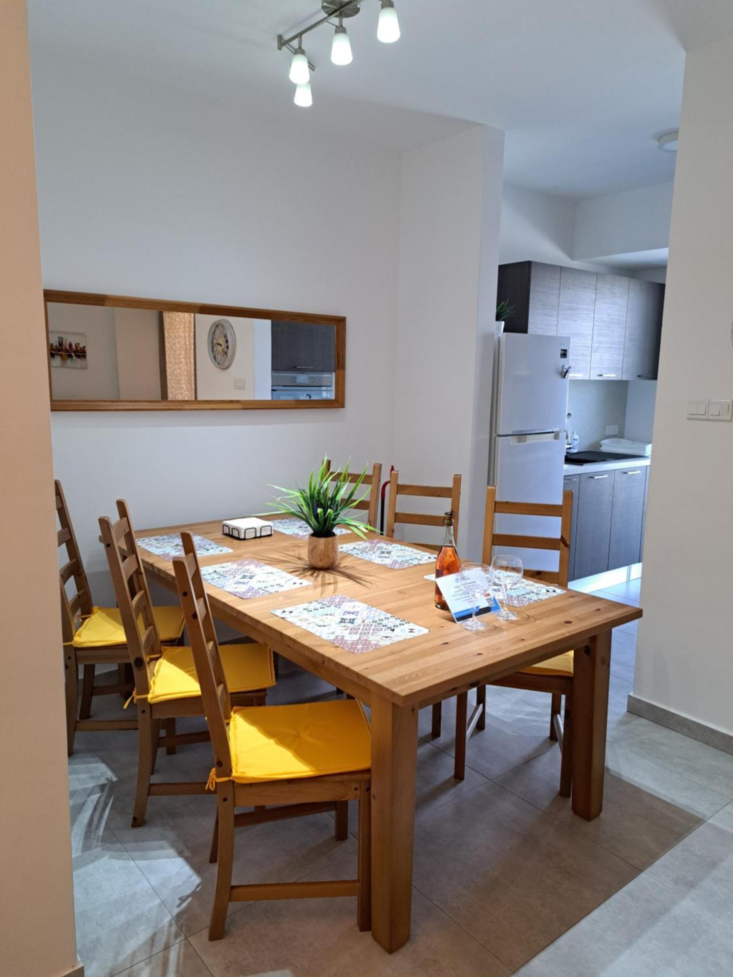 Albert'S Apartment St Lazarus 402 B - First Floor Larnaca Ngoại thất bức ảnh