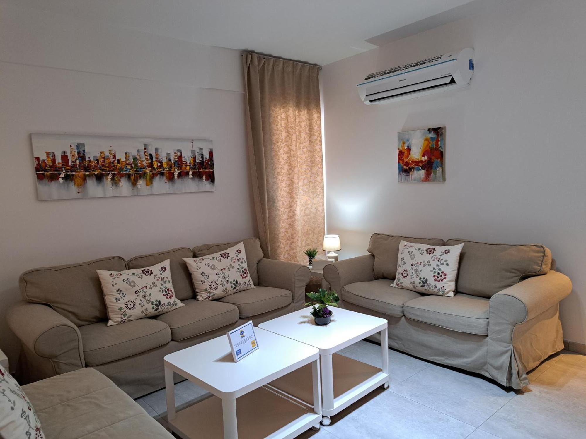Albert'S Apartment St Lazarus 402 B - First Floor Larnaca Ngoại thất bức ảnh