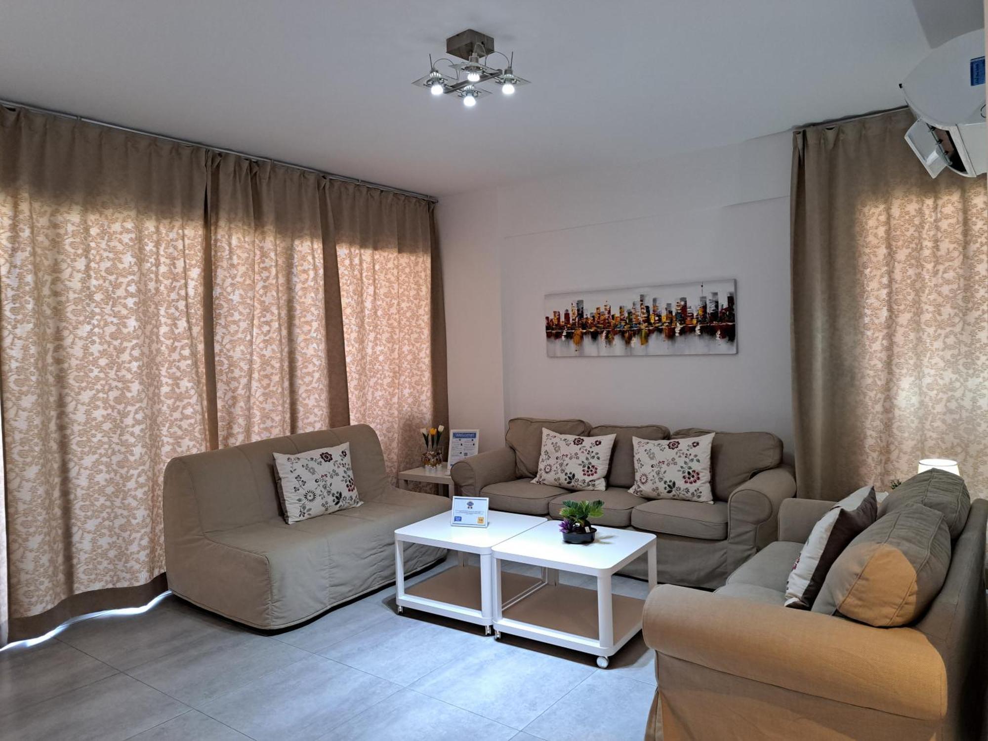 Albert'S Apartment St Lazarus 402 B - First Floor Larnaca Ngoại thất bức ảnh